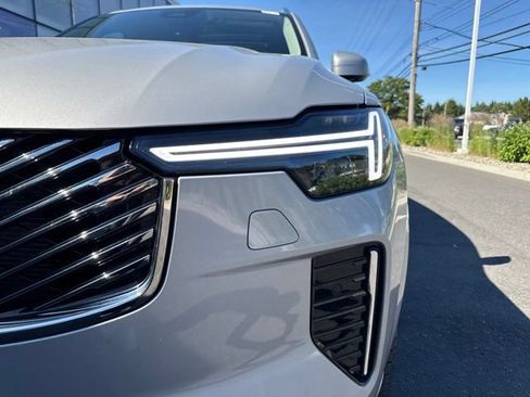 Certified 2025 Volvo XC90 B6 Plus AWD/4WD image 8