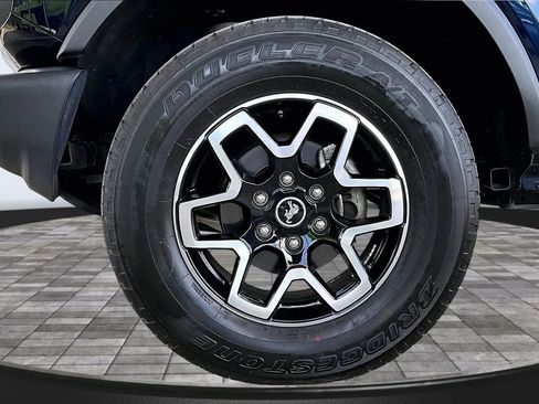 Used 2021 Ford Bronco 4-Door AWD/4WD image 31