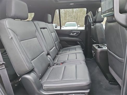 Used 2021 Chevrolet Tahoe Z71 w/ Rear Media and Nav Package image 25