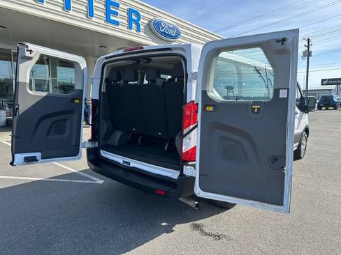 Used 2023 Ford Transit 350 XLT RWD image 26