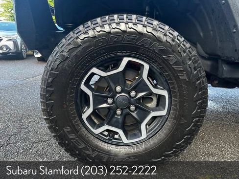 Used 2018 Jeep Wrangler Unlimited Rubicon AWD/4WD image 28