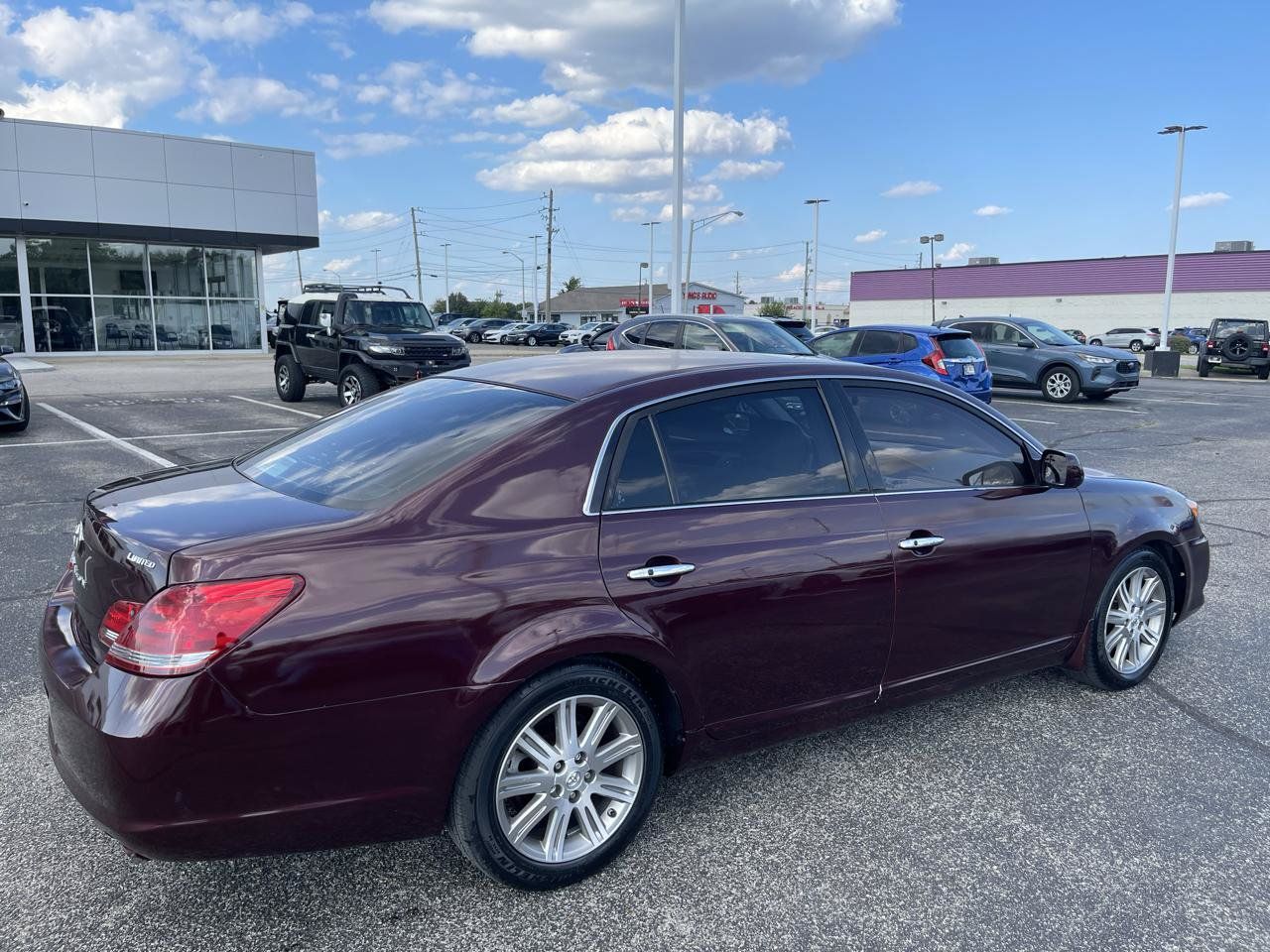 Used 2008 Toyota Avalon XLS FWD image 7