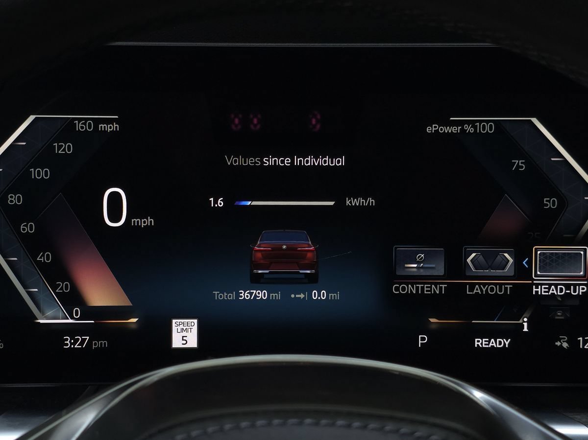 Used 2024 BMW i7 xDrive60 AWD/4WD image 38