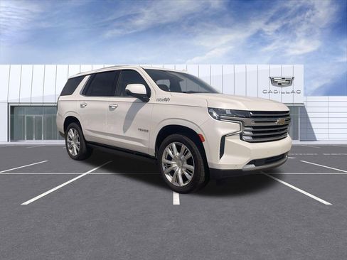 Used 2022 Chevrolet Tahoe High Country AWD/4WD image 2