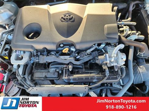 Used 2024 Toyota Camry LE image 31