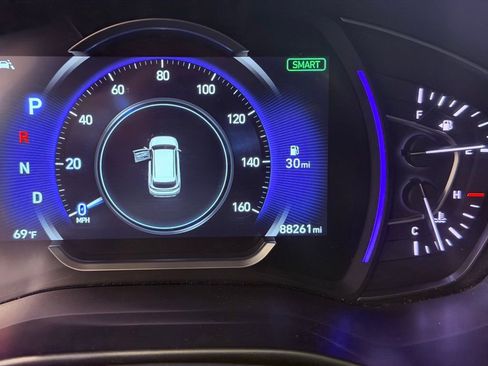 Used 2019 Hyundai Santa Fe AWD image 28