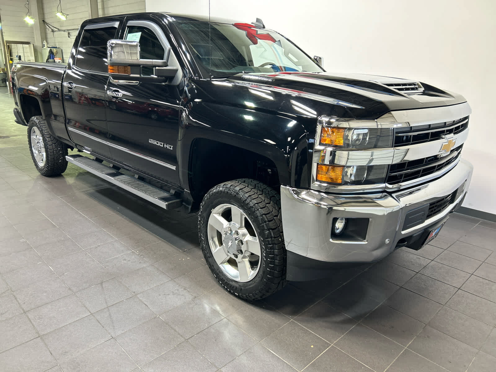 Used 2018 Chevrolet Silverado 2500 LTZ w/ Duramax Plus Package AWD/4WD image 2
