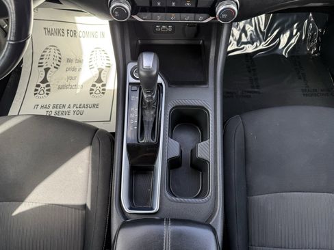 Used 2022 Nissan Sentra SV image 25