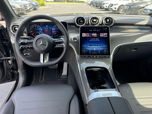Used 2026 Mercedes-Benz GLC 300 4MATIC image 14