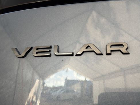 Used 2022 Land Rover Range Rover Velar R-Dynamic S AWD/4WD image 11