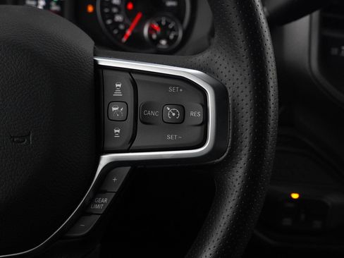 New 2025 RAM 2500 Tradesman image 40