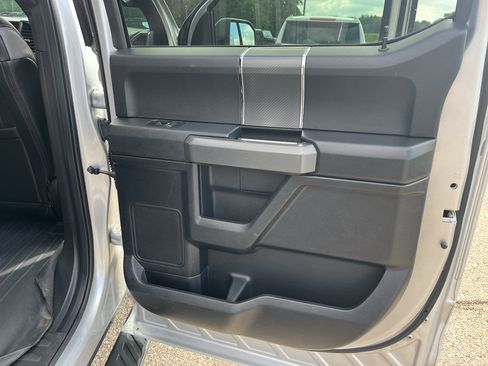 Used 2018 Ford F150 XLT w/ Equipment Group 302A Luxury AWD/4WD image 31