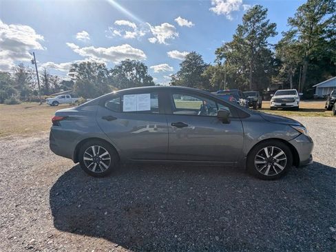 Used 2024 Nissan Versa S w/ S Plus Package image 2