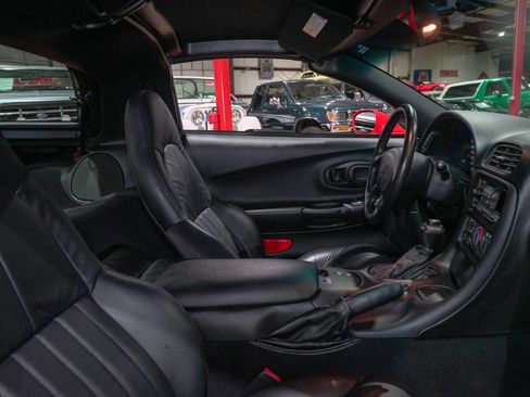 Used 2001 Chevrolet Corvette Coupe RWD image 37