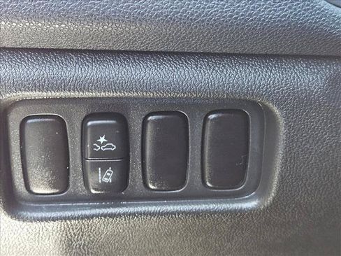 Used 2025 Mitsubishi Outlander Sport AWD image 15
