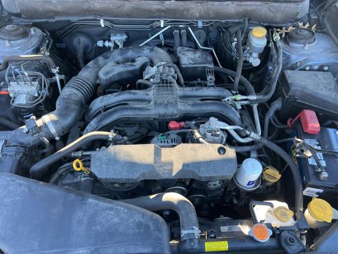 Used 2013 Subaru Outback 2.5i image 12