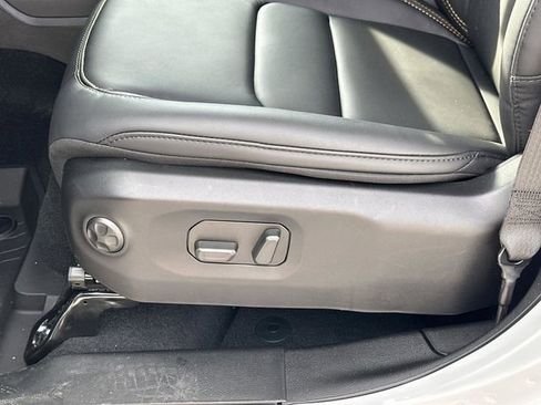 New 2025 Jeep Wrangler Unlimited Rubicon 392 image 18