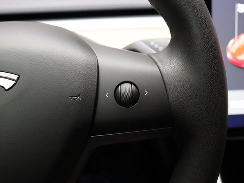 Used 2020 Tesla Model 3 Long Range image 39