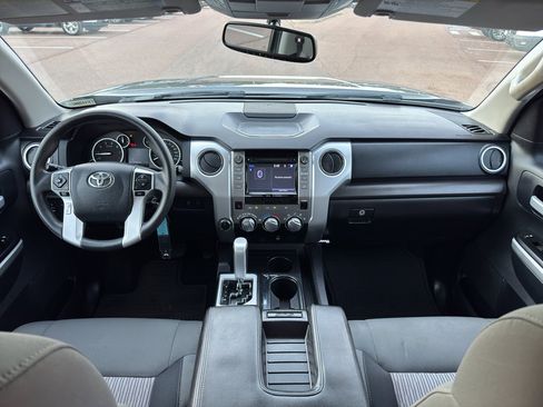 Used 2015 Toyota Tundra SR5 w/ SR5 Upgrade Package image 19