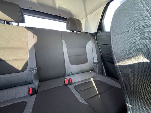 Used 2025 Chevrolet TrailBlazer LT image 35