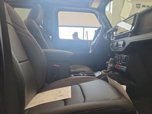 New 2026 Jeep Wrangler Unlimited Rubicon 392 image 29