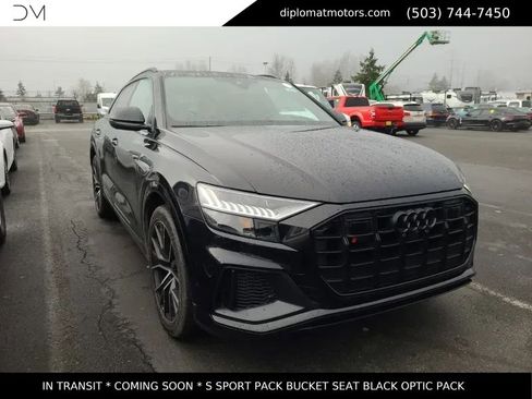 Used 2021 Audi SQ8 Prestige w/ Prestige Package image 3