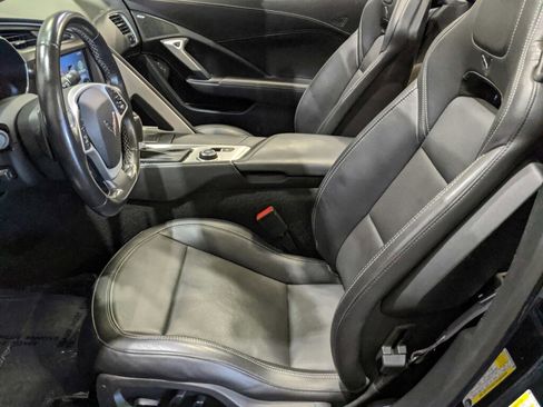 Used 2019 Chevrolet Corvette Stingray Convertible w/ 3LT Preferred Equipment Group image 20