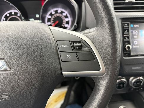 Used 2024 Mitsubishi Outlander Sport ES AWD/4WD image 33