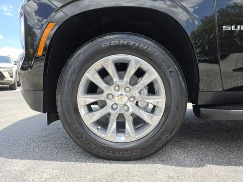New 2026 Chevrolet Suburban Premier RWD image 38
