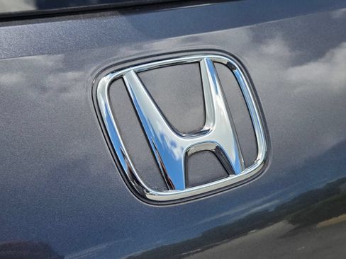 Used 2024 Honda HR-V EX-L image 16