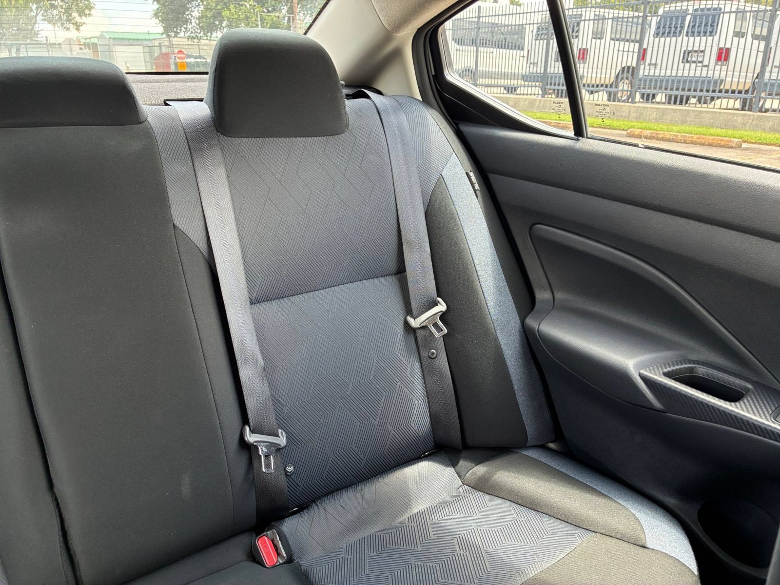 Used 2025 Nissan Versa SV FWD image 34