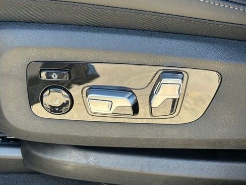 New 2026 BMW X7 xDrive40i w/ M Sport Package image 18