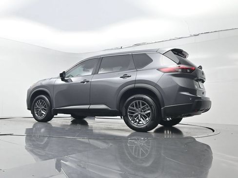 Used 2026 Nissan Rogue S FWD image 20