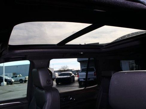 Used 2021 Chevrolet Tahoe Z71 w/ Z71 Signature Package image 6