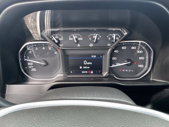 Used 2020 GMC Sierra 1500 Elevation w/ Elevation Value Package AWD/4WD image 18