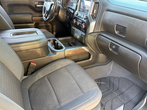 Certified 2022 Chevrolet Silverado 1500 LT Trail Boss w/ Safety Package AWD/4WD image 13