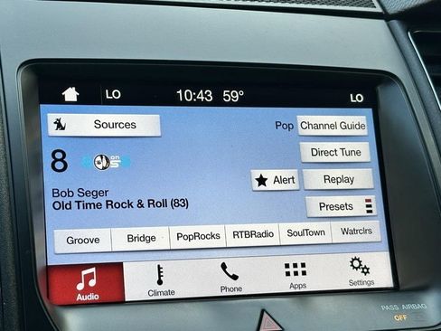 Used 2017 Ford Taurus SEL w/ Equipment Group 201A image 19