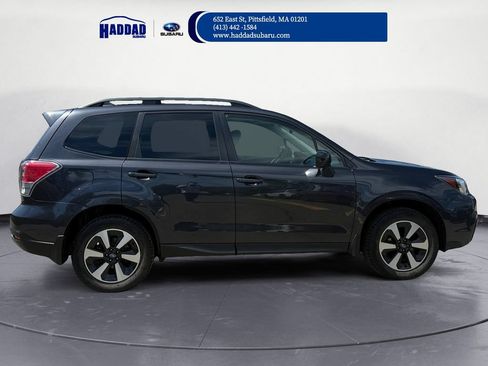 Used 2017 Subaru Forester 2.5i Premium w/ All-Weather Package AWD/4WD image 7