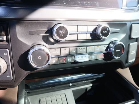 New 2026 Ford F250 King Ranch image 32