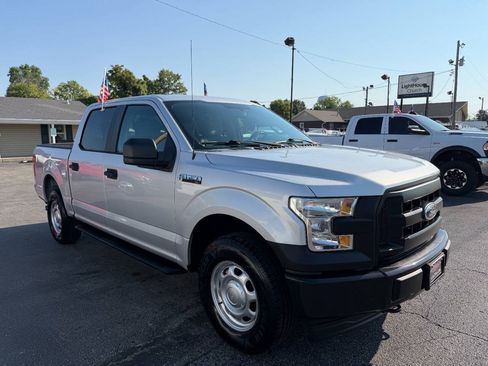 Used 2017 Ford F150 XL w/ XL Power Equipment Group AWD/4WD image 4