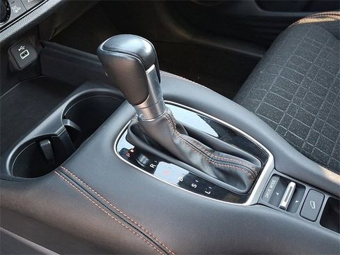 Certified 2023 Honda HR-V Sport image 14