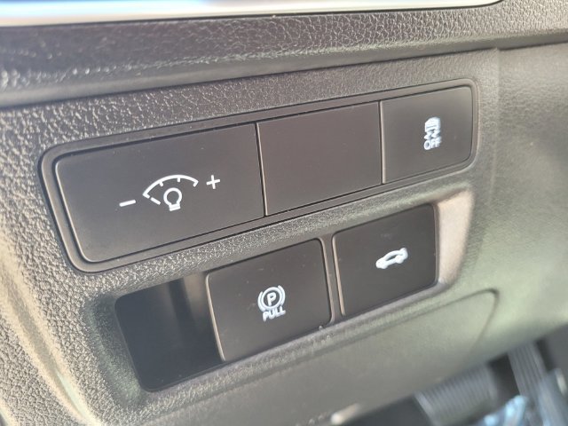 Used 2025 Hyundai Sonata SEL FWD image 19