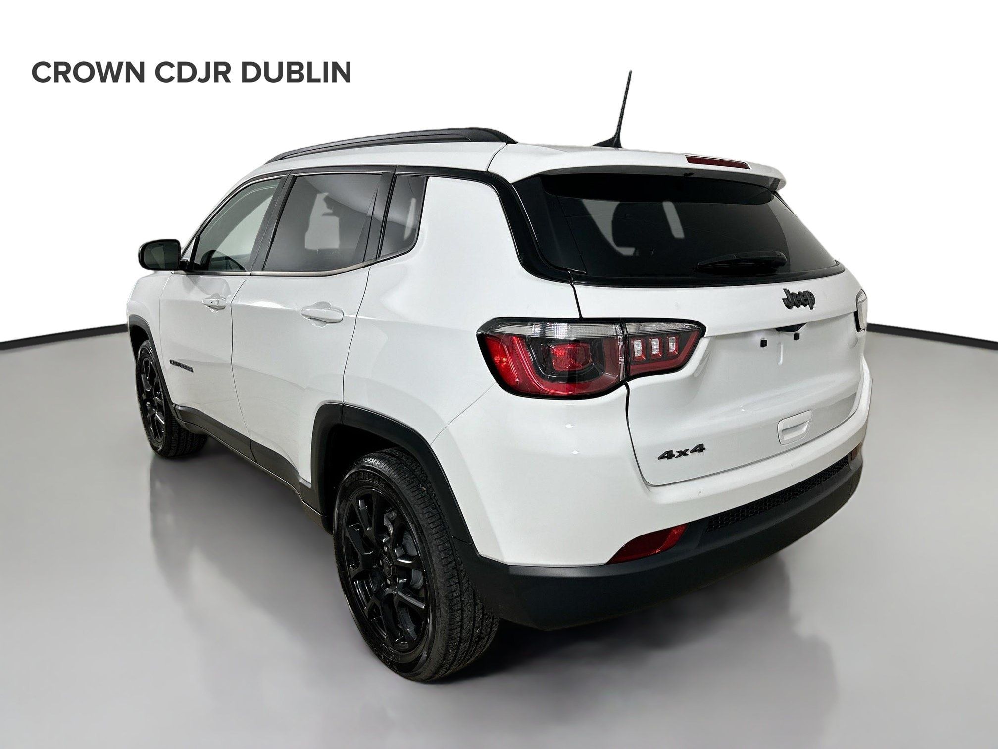 Certified 2025 Jeep Compass Latitude w/ Altitude Special Edition AWD/4WD image 7