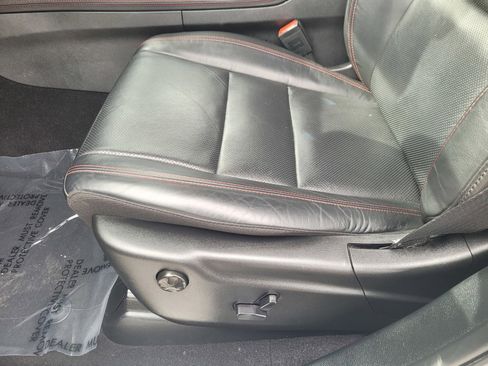 Used 2025 Dodge Durango GT image 18