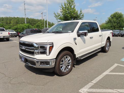 Used 2026 Ford F150 Lariat w/ Equipment Group 502A High AWD/4WD image 3