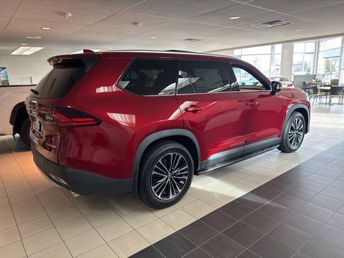 New 2026 Toyota Grand Highlander MAX Platinum image 4