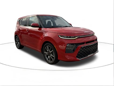 Used 2022 Kia Soul Turbo FWD image 1