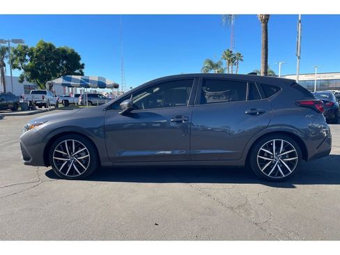 Used 2024 Subaru Impreza 2.0i Sport image 2