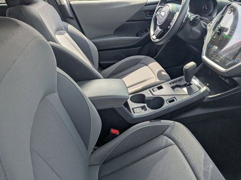 Used 2025 Subaru Crosstrek 2.0i Premium image 11