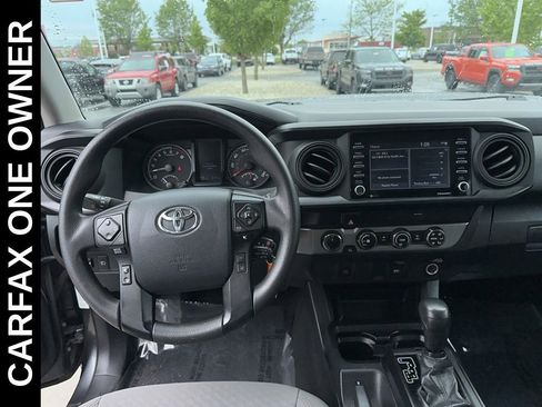 Used 2020 Toyota Tacoma SR AWD/4WD image 29